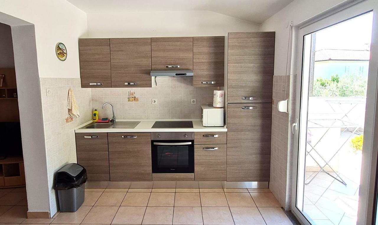 Apartman Samblic 크르크 외부 사진